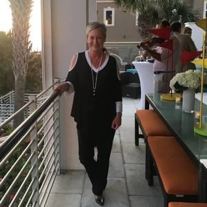 Meet your Posher, Beth